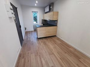 T2 rénové et calme