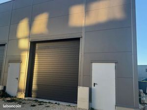 Local parc d'activité de Signes