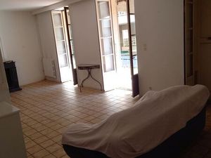 Grande maison indépendante