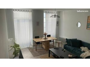 Maison de ville 2 chambres avec patio