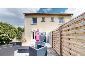 Appartement F4 Triplex La Ville Du Bois