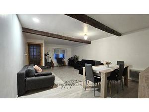 Maison de village 6 pièces  4 Ch  suface au sol de 180 m2  11150 Pexiora