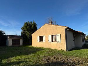 Maison à SAINT LOUBES de 4 pièces de 82 m2 - Garage - Terrain de 981 m²