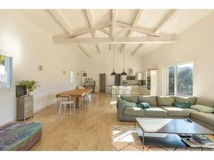 Référence : 6109-Nfi - Villa récente de plain pied + piscine  au calme