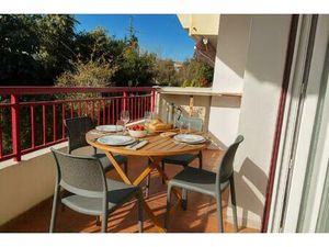 T3 centre ville avec 2 terrasses 1 garage + 1 stationnement extérieur norme handicapé