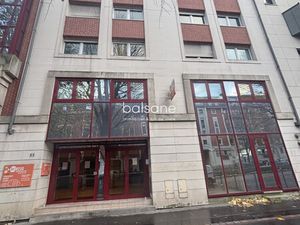 STUDIO 18.25 EN PARFAIT ETAT