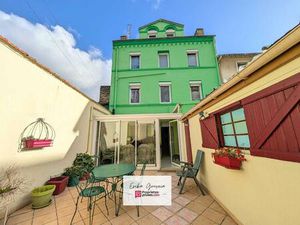 Maison 6 chambres avec cour et garage - 4 niveaux - Sainte-Marie