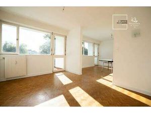 Vente Appartement 5 pièces à Saint-Jacques-de-la-Lande (35136) : à vendre 5 pièces / 93m² 