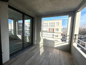 Appartement F3 DE 65M² - SECTEUR LES HALLES CENTRALES HYPERCENTRE