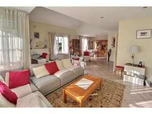 Maison Vernouillet 7 pièce(s) 184 m2