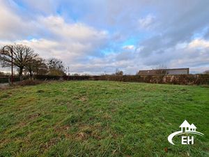 TERRAIN CONSTRUCTIBLE DE 971 M²