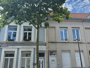 Bel immeuble de 5 appartements F3