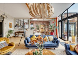 Ancien hangar réhabilité en plain-pied familial