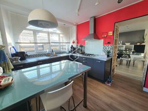 LANESTER : Maison de 4 chambres avec double garage