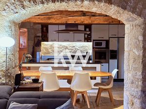 Maison d'exception HOPITAUX VIEUX