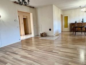 Maison traditionnnelle de 1962 sur les côteaux