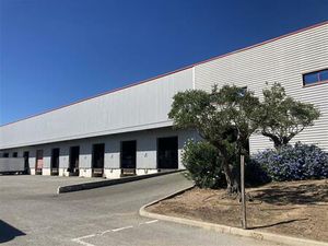 Location local d'activités ST RAPHAEL 5 398 m²