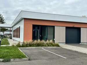 LOCAL MIXTE - BUREAUX ET STOCK A LOUER