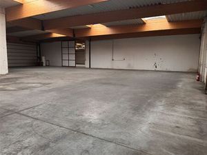Commercieel te huur in Anzegem