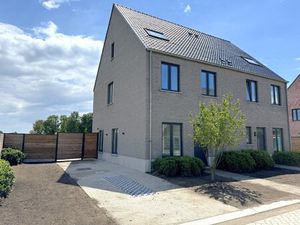 Huis te huur in Weelde met 4 slaapkamers