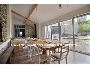 SAINT JUST MALMONT 43240 EN PLEIN CENTRE DU VILLAGE MAISON DE VILLE de162m² HABITABLES 4 c