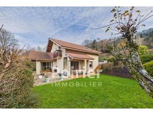 Maison de 5 chambres de luxe en vente à Bons-en-Chablais  Auvergne-Rhône-Alpes