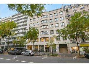 Location bureau PARIS 11ème (75011) 366 m²