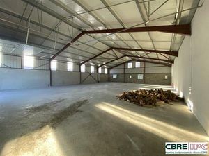 Location entrepôt / local d'activités GUICHE 210 m²
