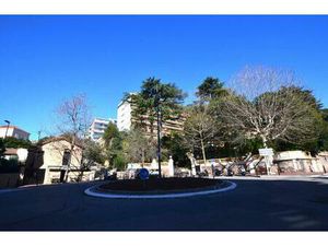 Cannes Stanislas  3 pièces avec terrasse 39m2  parking