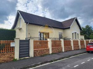 Vente maison 6 pièces 117 m² Chauny (02300)