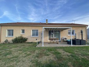 Annonce vente maison 5 pièces de 108m2 à Revel (31250) - ParuVendu.fr ref 992783812451