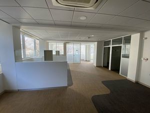 Location Local commercial 262m² NIMES 30900