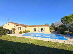 Maison familiale tout confort avec piscine.