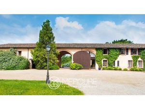 Achat Maison 10 pièces 376m² CHATILLON SUR CHALARONNE 01400