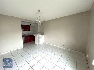 Location Appartement 2 pièces 38m² CHAMBERY 73000
