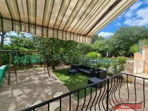 Villa rénovée avec piscine chauffée et terrain de tennis