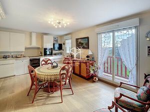 APPARTEMENT CENTRE-VILLE