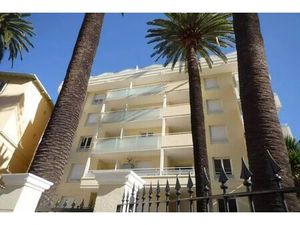 Location appartement 2 pièces 39 m² à Nice (06000)