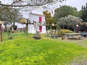 Vente commerce 16 pièces 380 m² Marseillette (11800)