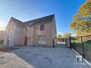 Nieuwbouwwonig met 3slaapkamers E-peil8