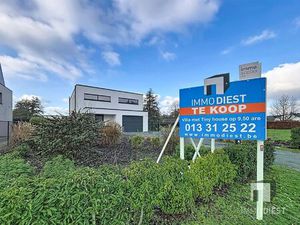 Villa met tiny house op 9 5are