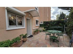 A LOUER - LES SABLETTES - APPARTEMENT TYPE 1 AVEC JARDIN ET PARKING