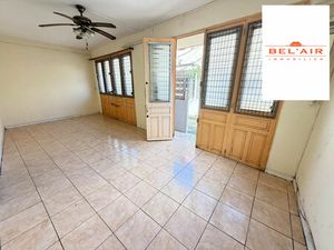 FORT DE FRANCE : MAISON F6 A RAFRAICHIR