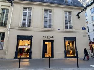 COMMERCE 96 m² (non div.) à louer(PARIS 75007)