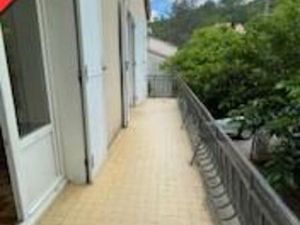 Location Appartement 80m² BRAS 83149