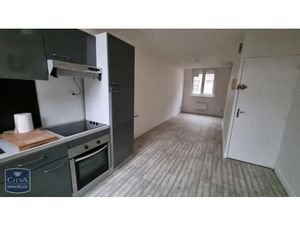 Appartement à louer 2 pièces 46 m² - Cambrai (59) - 485€