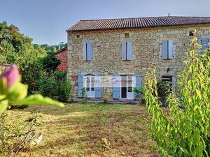 Vente maison 7 pièces 195 m² à Agen (47000)  239 000 €