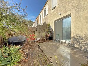 Vente maison 4 pièces 80 m² à Montpellier (34000)  250 000 €