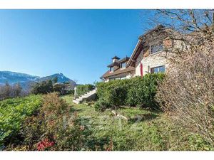 Marignier - Propriété Vue Panoramique Vallée de l'Arve avec Pisc