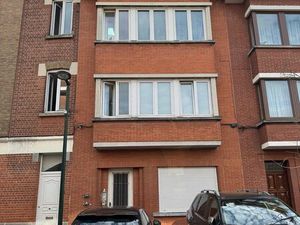 Appartement à vendre à rue lisala 4 Forest (VBD60061)